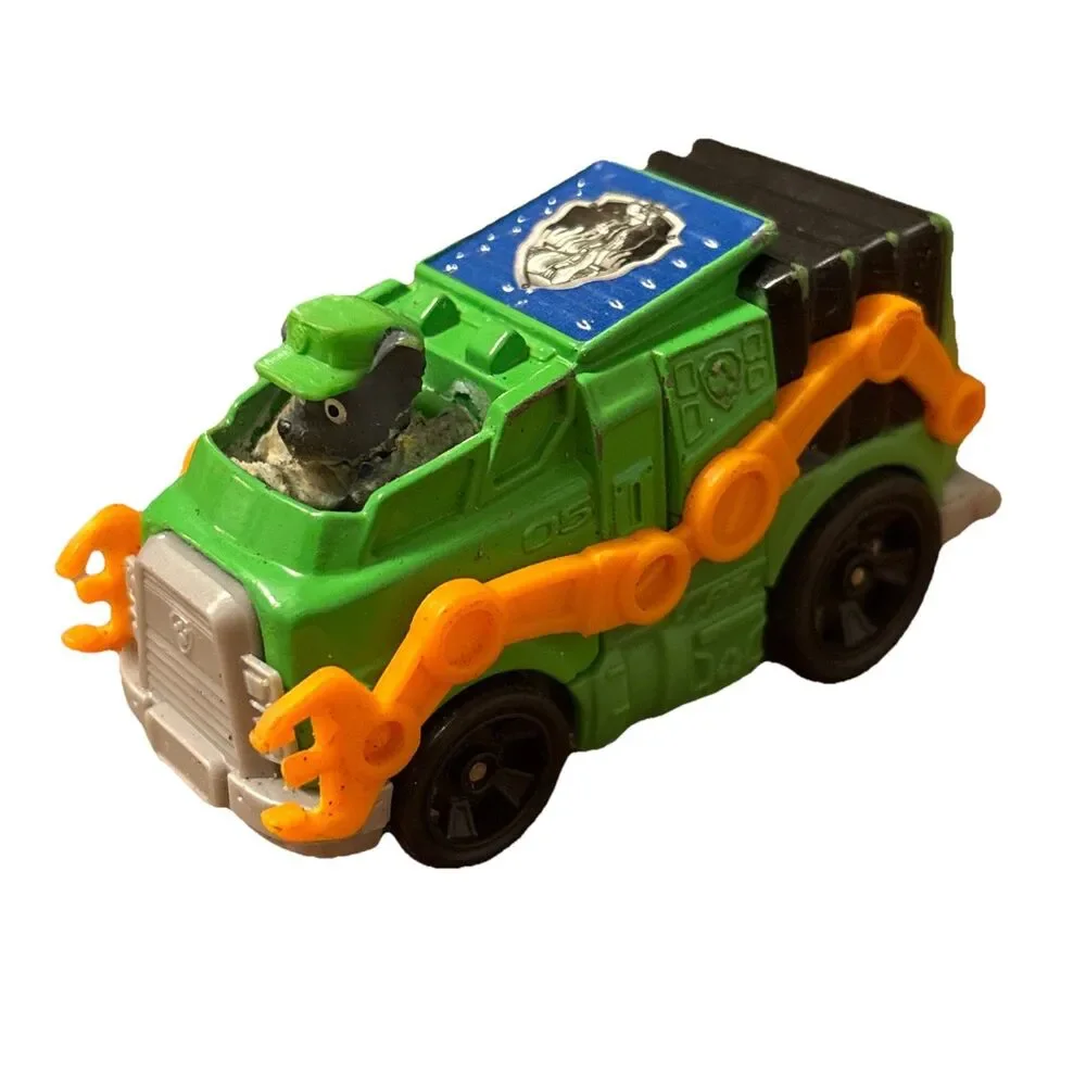 Paw Patrol The Movie True Metal Rocky Diecast Vehicle Spin Master 1:64